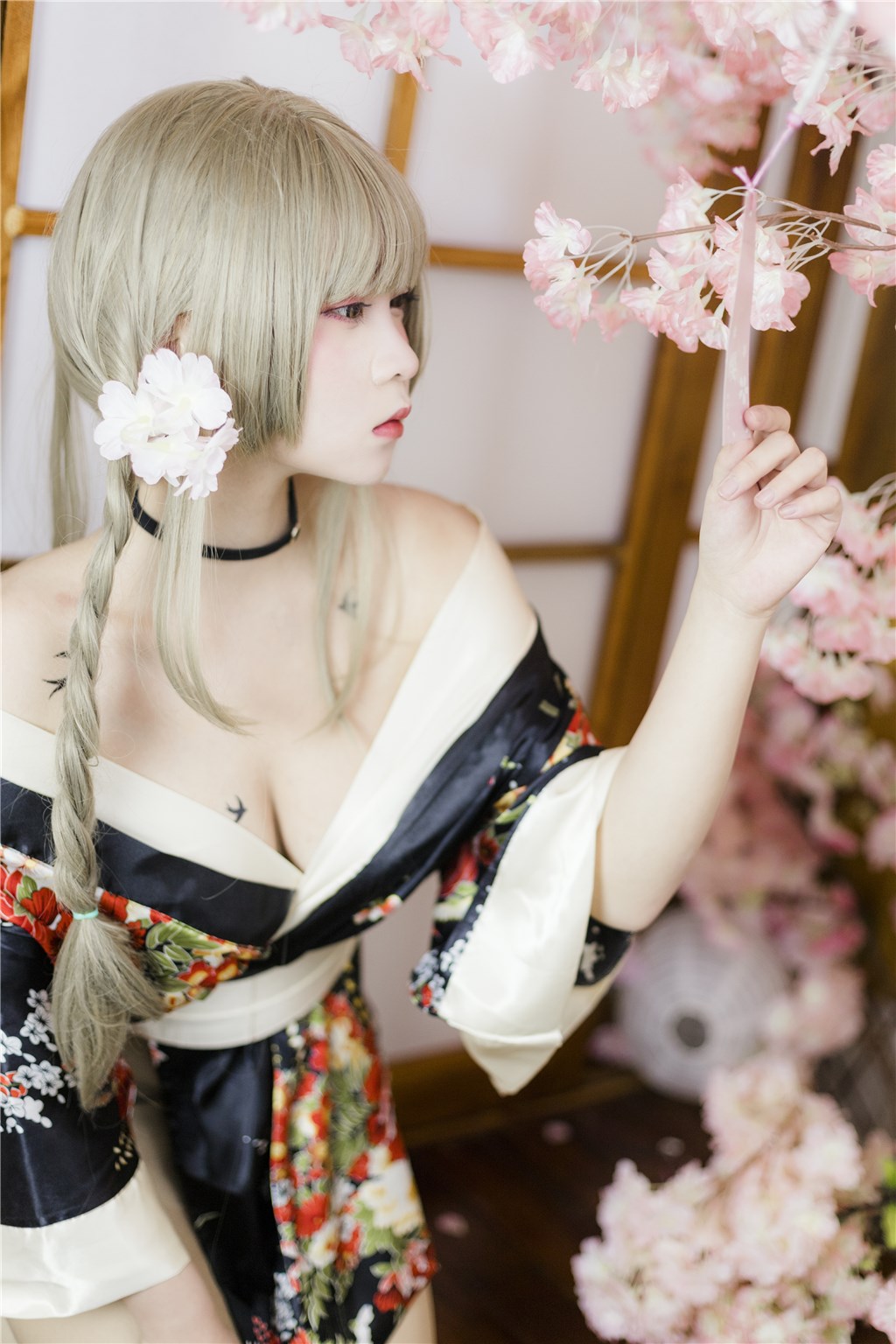 海角社区官网新视野:热门话题讨论引发的在线互动革命